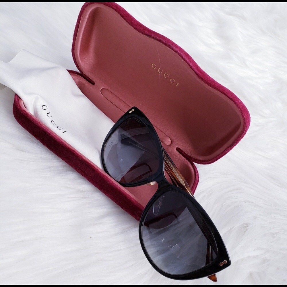 GUCCI SUNGLASS AUTHENTIC